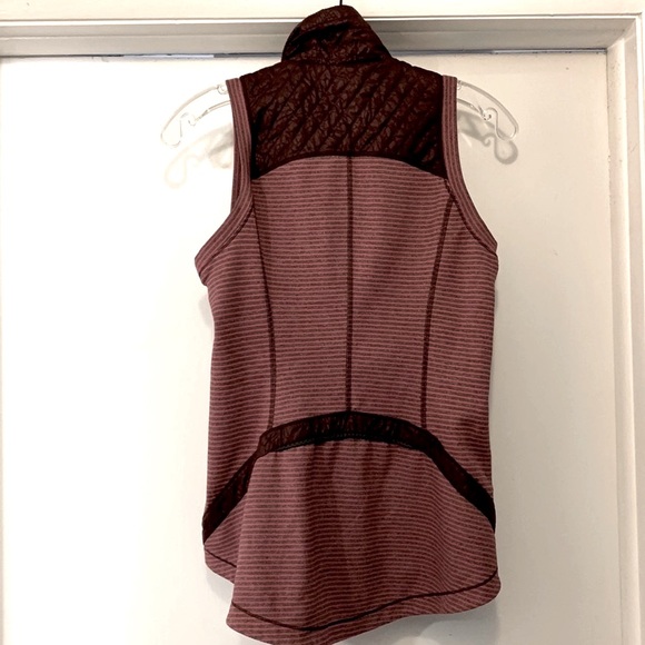 Lululemon Rebel Runner Vest - Size 6 EUC - Picture 2 of 3